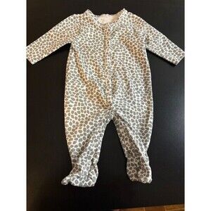Ever & Ever Giraffe Print bodysuit Snaps 3 Months Infant Baby Infant Newborn